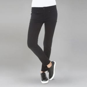 Radiant Back jeans with FUNCTIONAL pockets